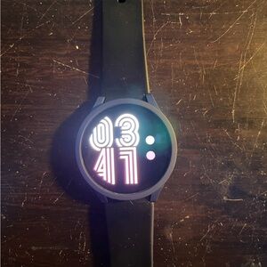 SAMSUNG Galaxy Watch4